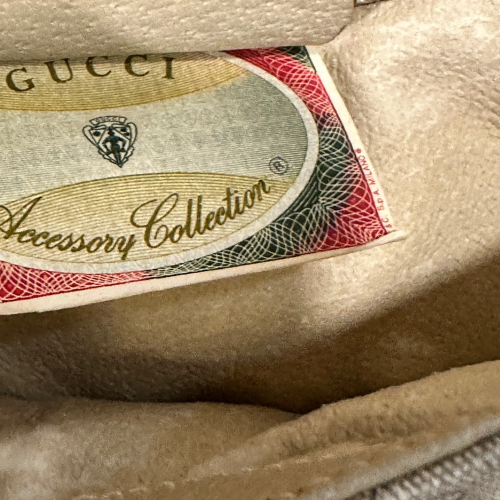 Gucci and Love mixt bundel Fashion enthusiasts - Picture 8 of 16